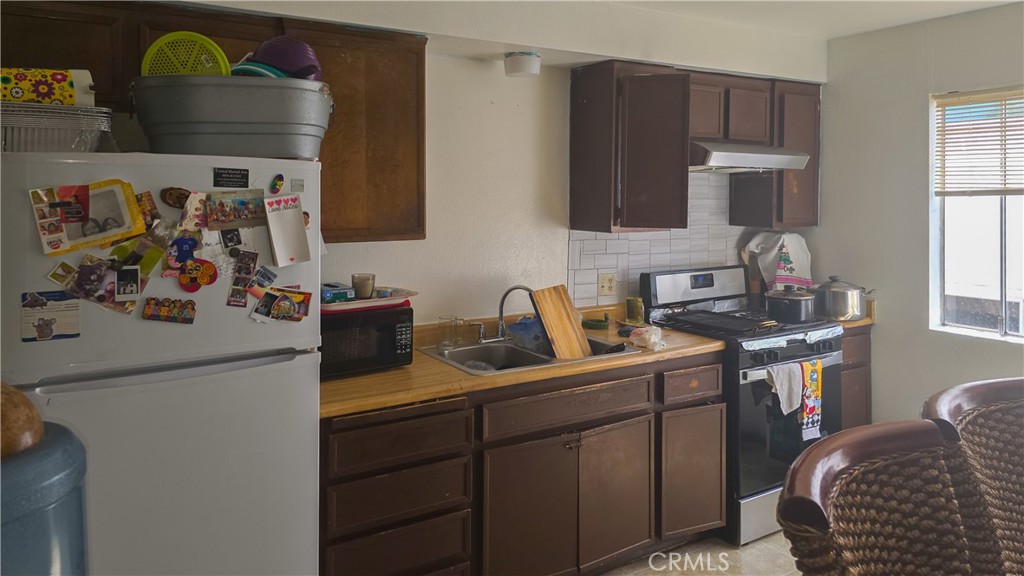 956 South 13th Street Grover Beach, CA 93433 - Photo 5 of 5