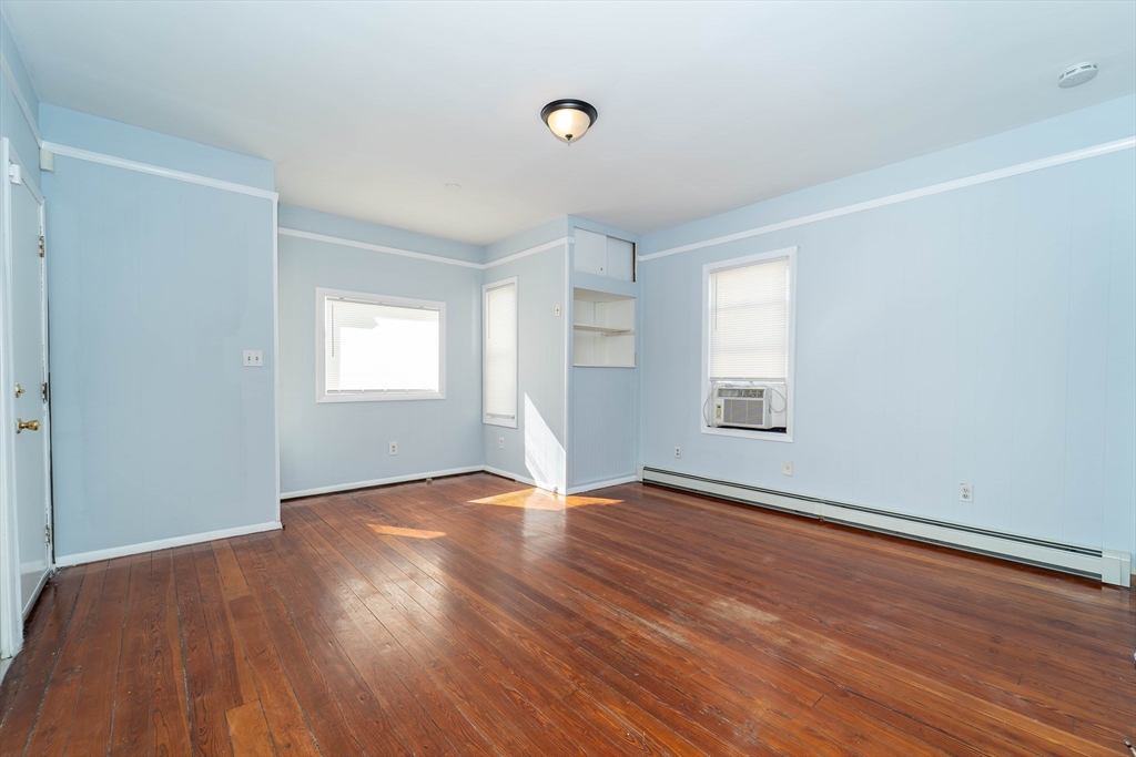 224 Grinnell Street Fall River, MA 02721 - Photo 12 of 36