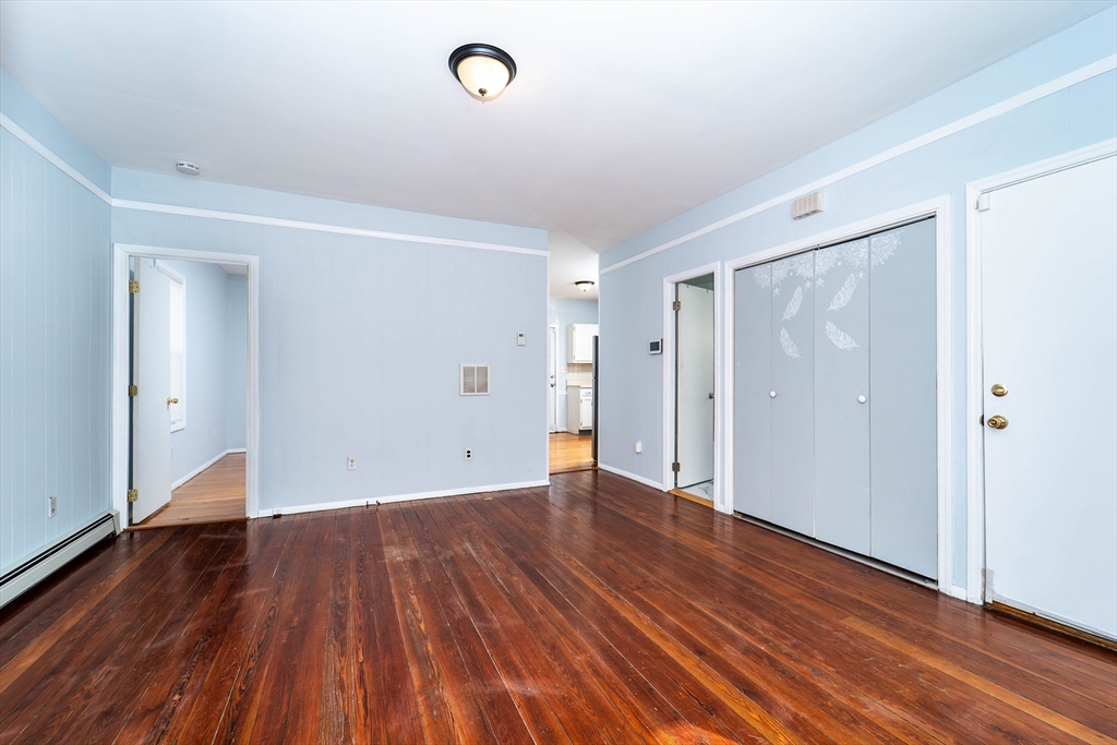 224 Grinnell Street Fall River, MA 02721 - Photo 13 of 36