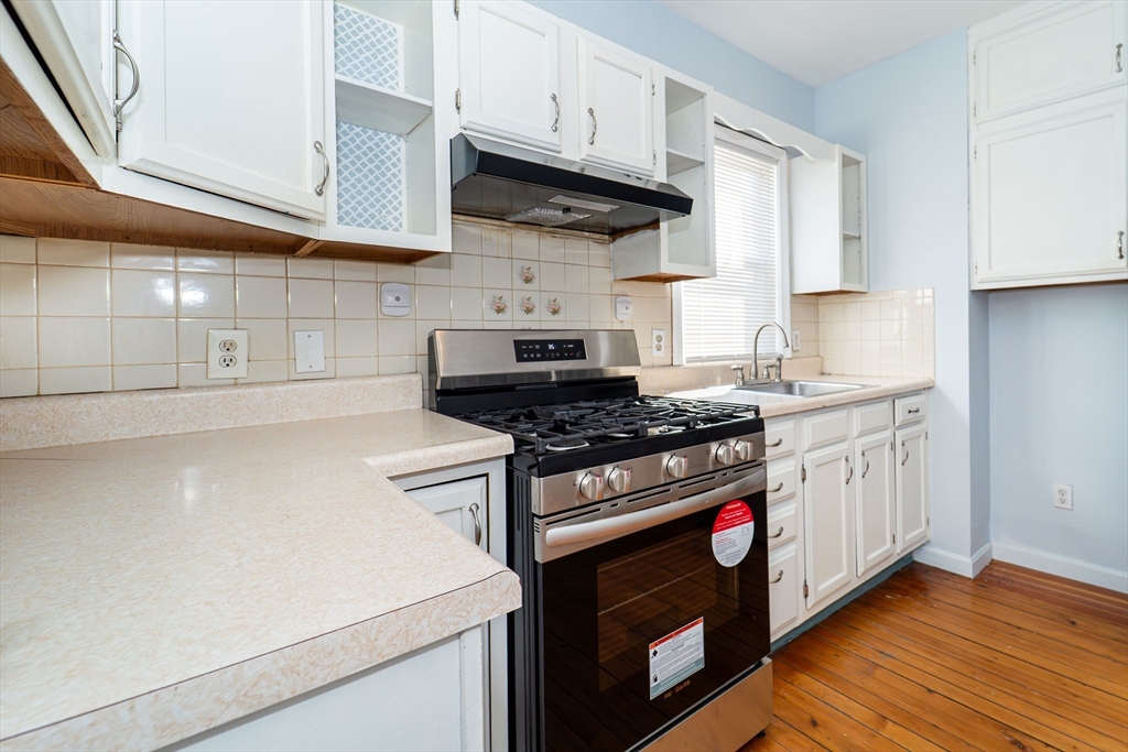 224 Grinnell Street Fall River, MA 02721 - Photo 15 of 36