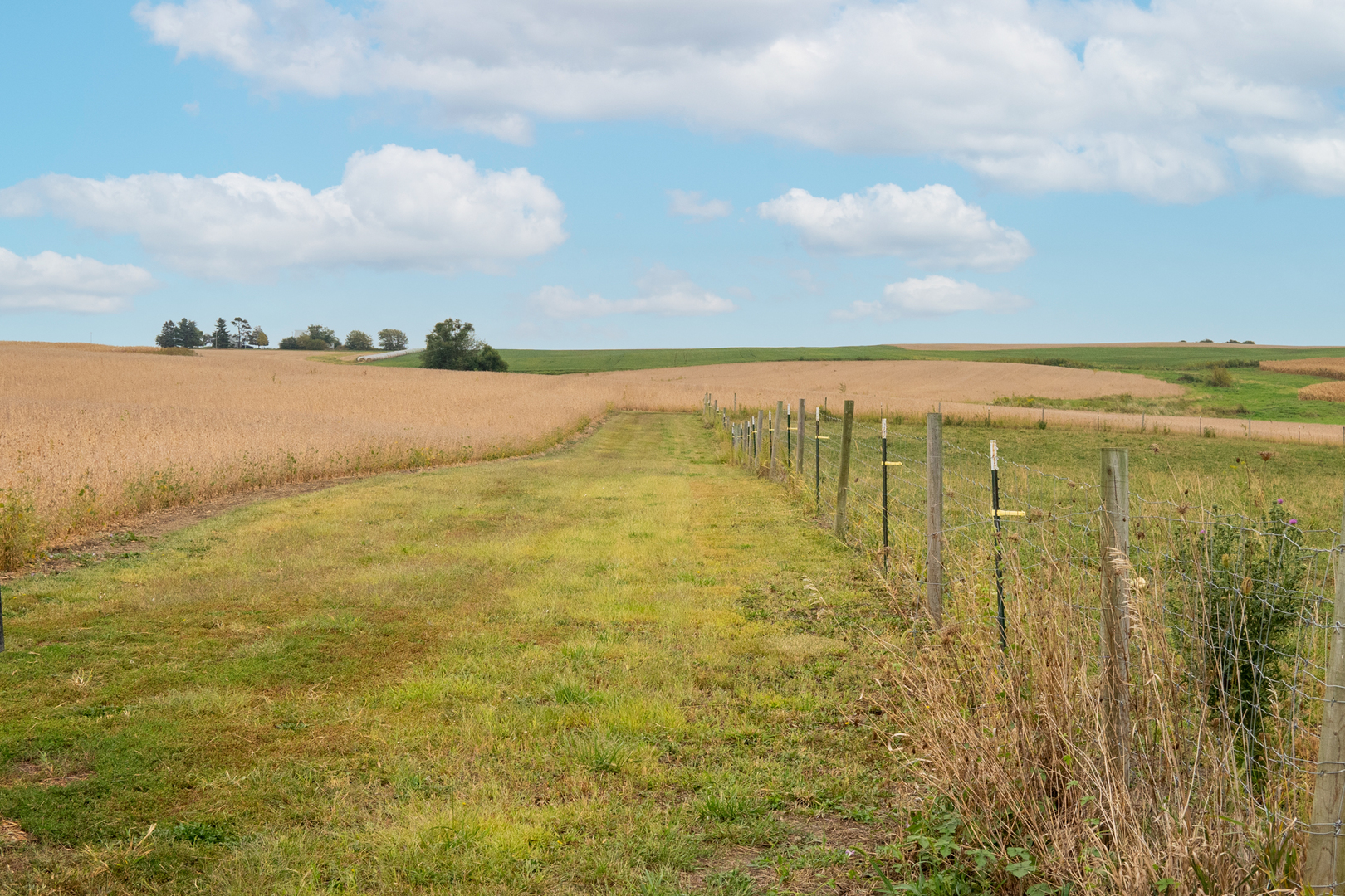 North 2150th Road Oglesby, IL 61348 - Photo 12 of 25 a view of an ocean view