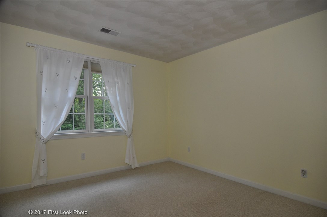 22 Stone Bridge Way Hopkinton, RI 02832 - Photo 18 of 39 Bedroom