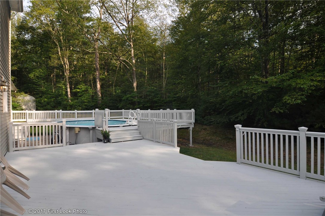 22 Stone Bridge Way Hopkinton, RI 02832 - Photo 33 of 39 Deck