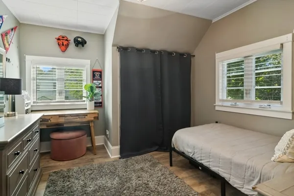 $3,500 | 114 Harrison Street, Barrington, IL 60010