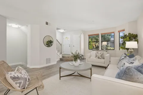 $1,268,000 | 983 La Mesa Terrace, Unit C, Sunnyvale, CA 94086