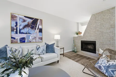 $1,268,000 | 983 La Mesa Terrace, Unit C, Sunnyvale, CA 94086