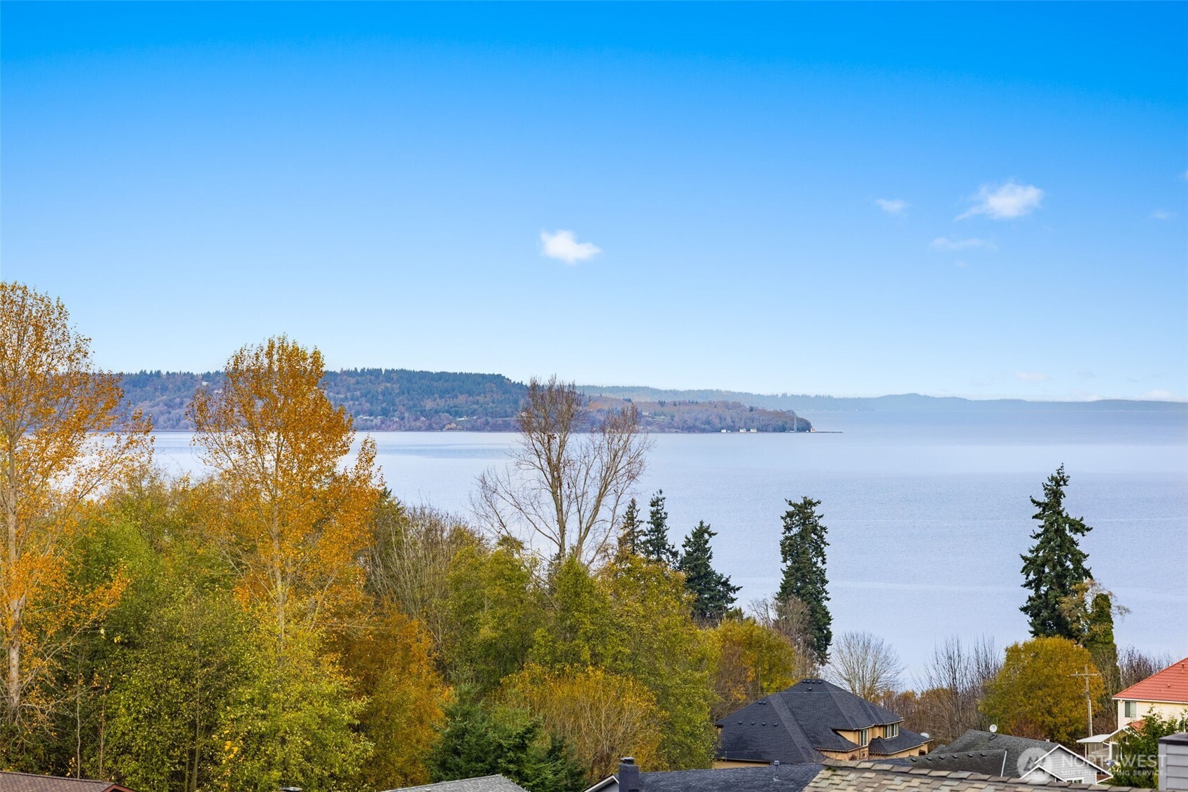 204 Southwest 298th Place Federal Way, WA 98023 - Photo 2 of 31 a view of a lake and mountain