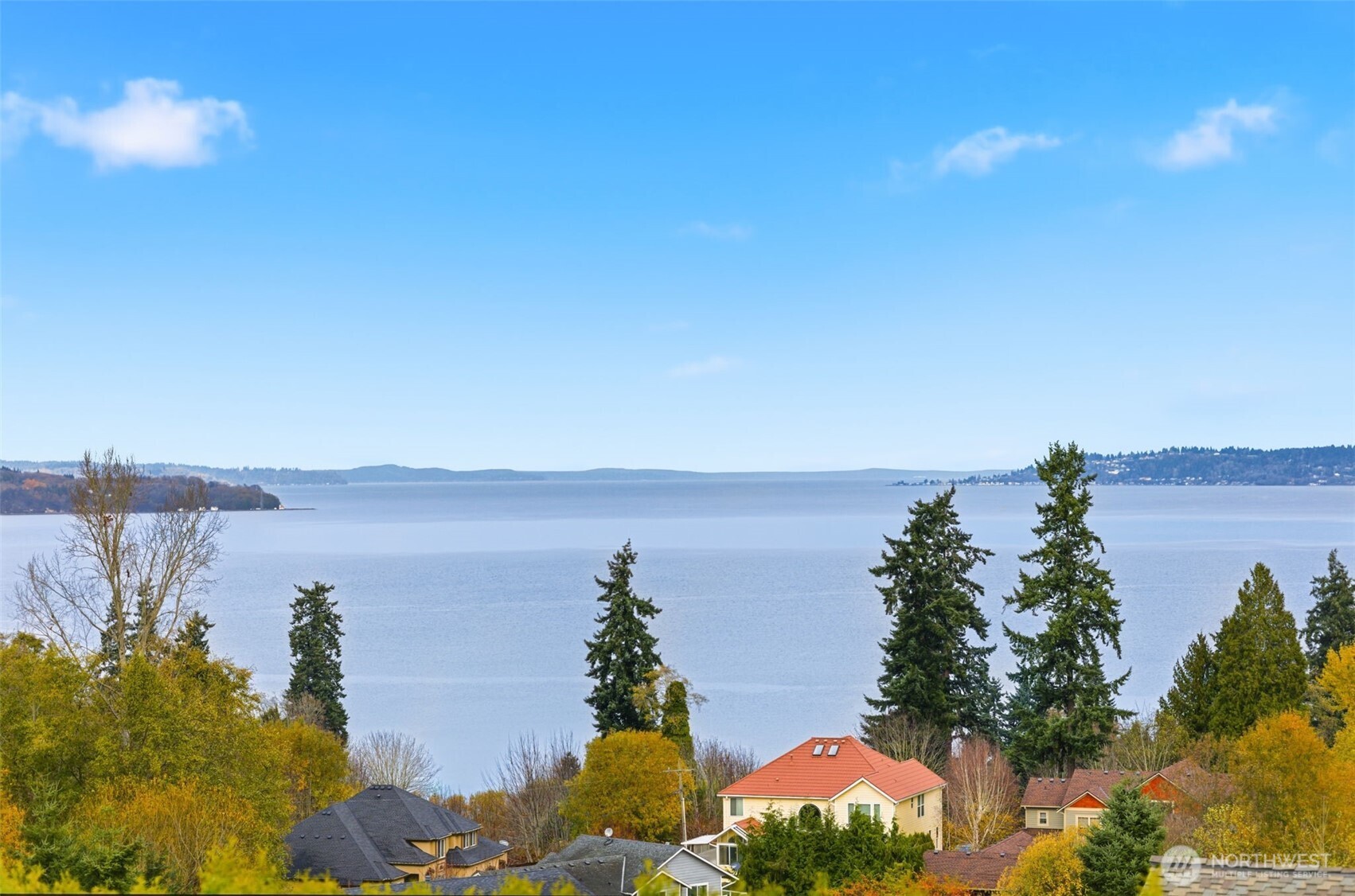 204 Southwest 298th Place Federal Way, WA 98023 - Photo 7 of 31 a view of a lake with a city
