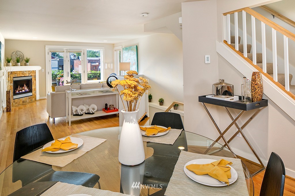 4313 Linden Avenue North, Unit B Seattle, WA 98103 - Photo 6 of 18 Gallery Image 6