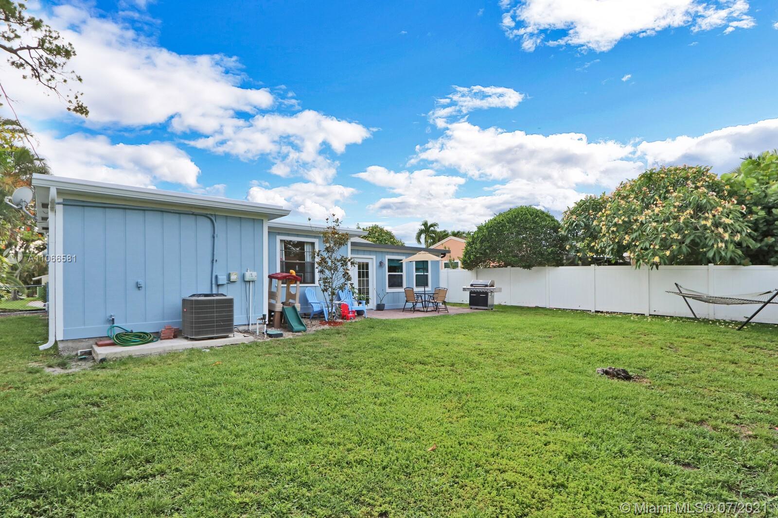 14096 Marrian Avenue Jupiter, FL 33458 - Photo 26 of 68