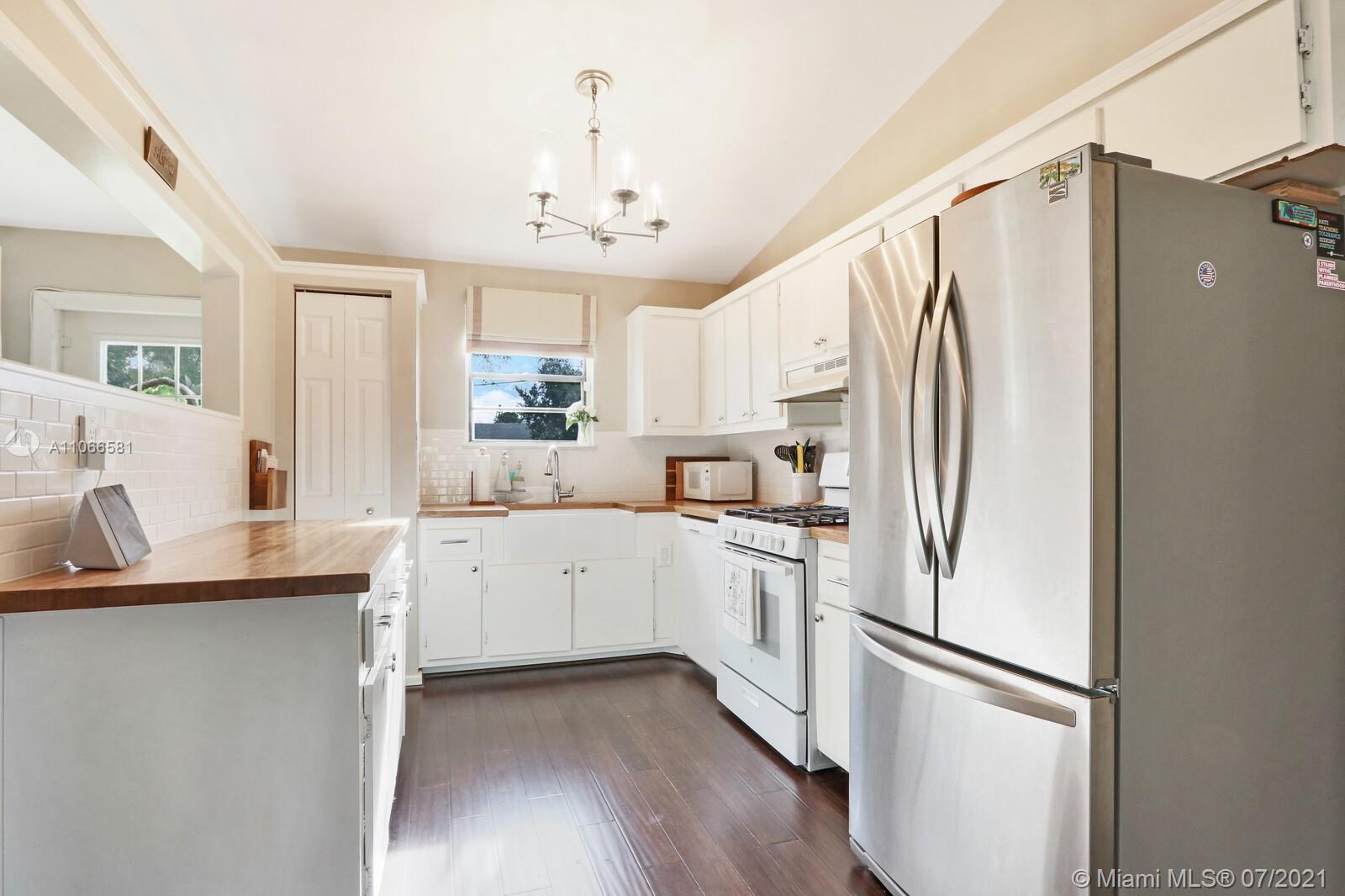 14096 Marrian Avenue Jupiter, FL 33458 - Photo 10 of 68