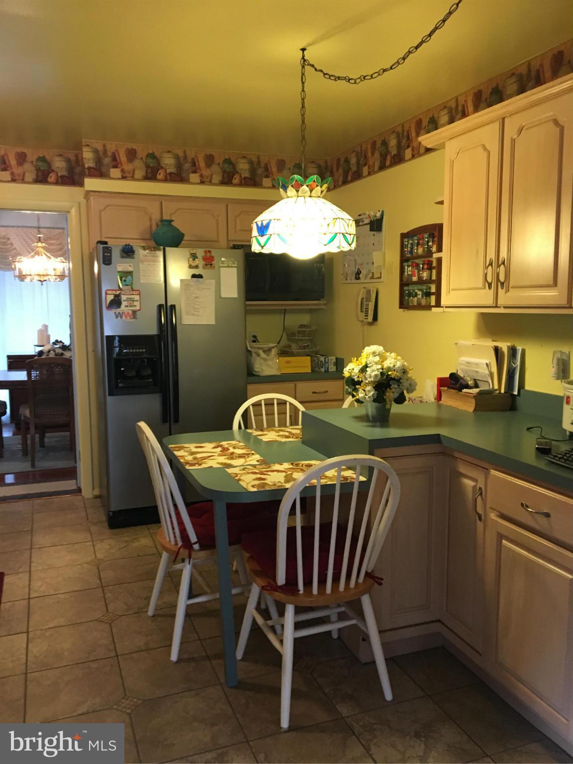 8700 Loughran Road Fort Washington, MD 20744 - Photo 4 of 12 Kitchen
