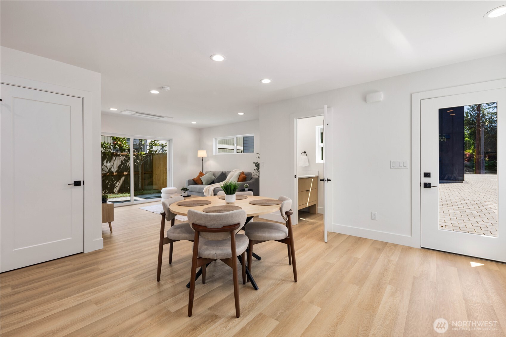 724 North 89th Street Seattle, WA 98103 - Photo 11 of 25 Gallery Image 11