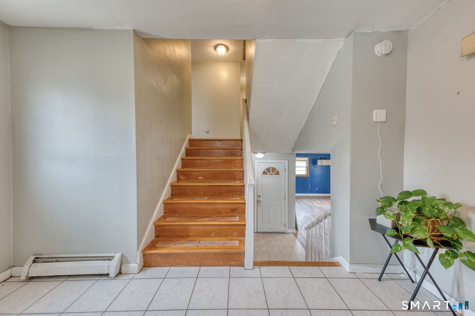 160 Windbrook Drive Windsor, CT 06095 - Photo 13 of 35 a view of entryway and hall