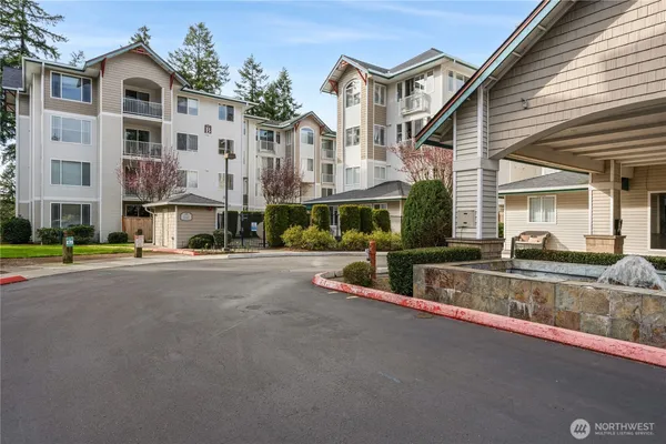 $399,000 | 13301 Southeast 79th Place, Unit B107, Newcastle, WA 98059
