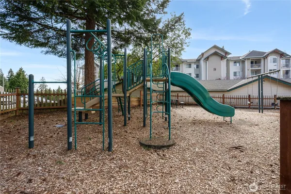 $399,000 | 13301 Southeast 79th Place, Unit B107, Newcastle, WA 98059