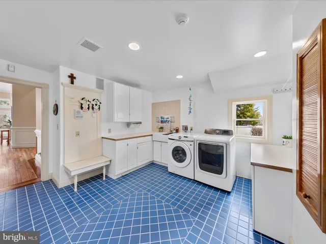 $1,850,000 | 32828 Murray Road, Dagsboro, DE 19939