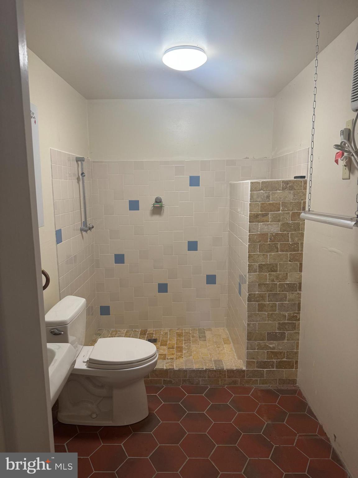 32828 Murray Road Dagsboro, DE 19939 - Photo 93 of 122 Full bath in pole barn