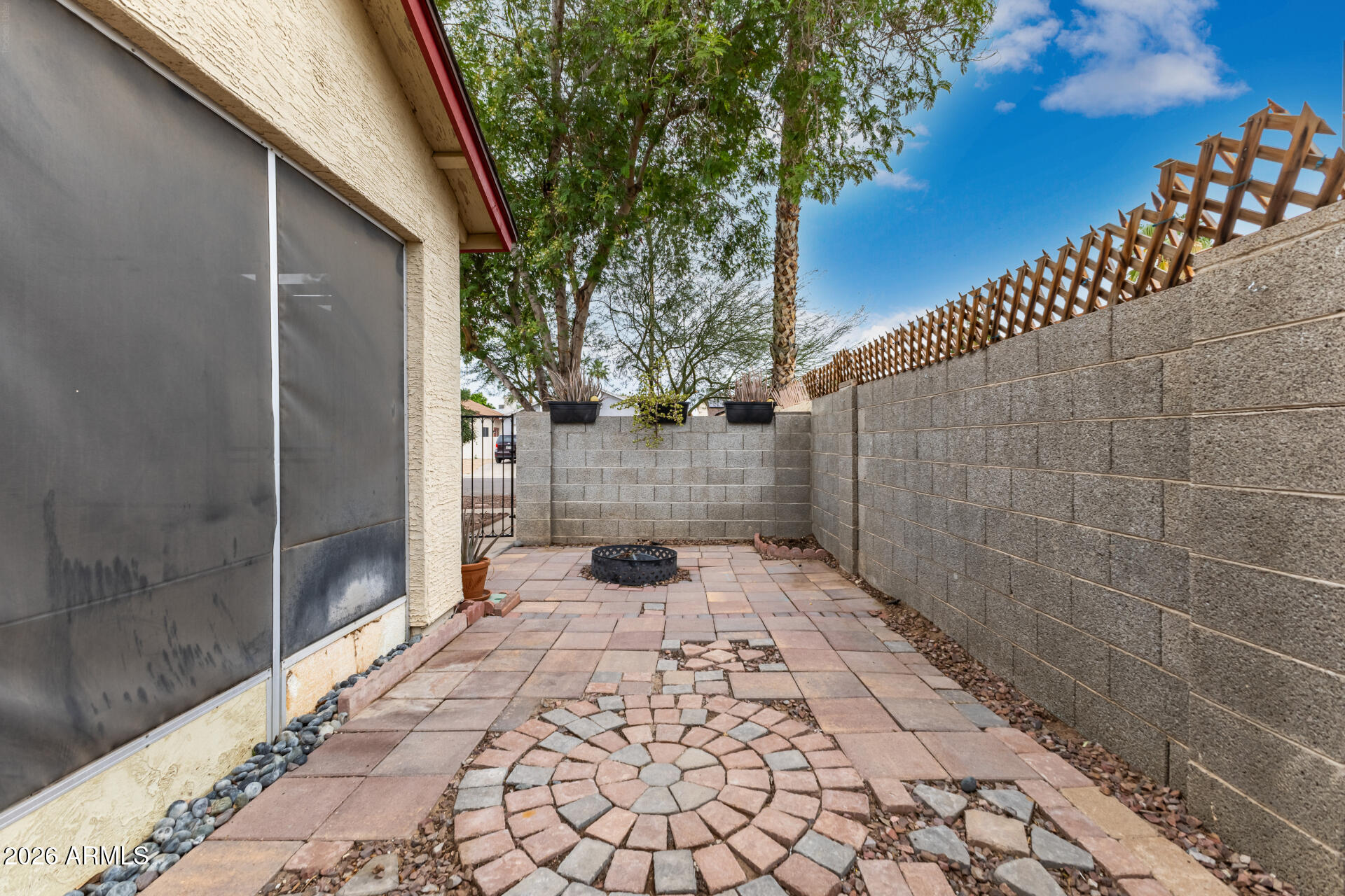 8759 West St John Road Peoria, AZ 85382 - Photo 27 of 27 a view of a pathway both side of house