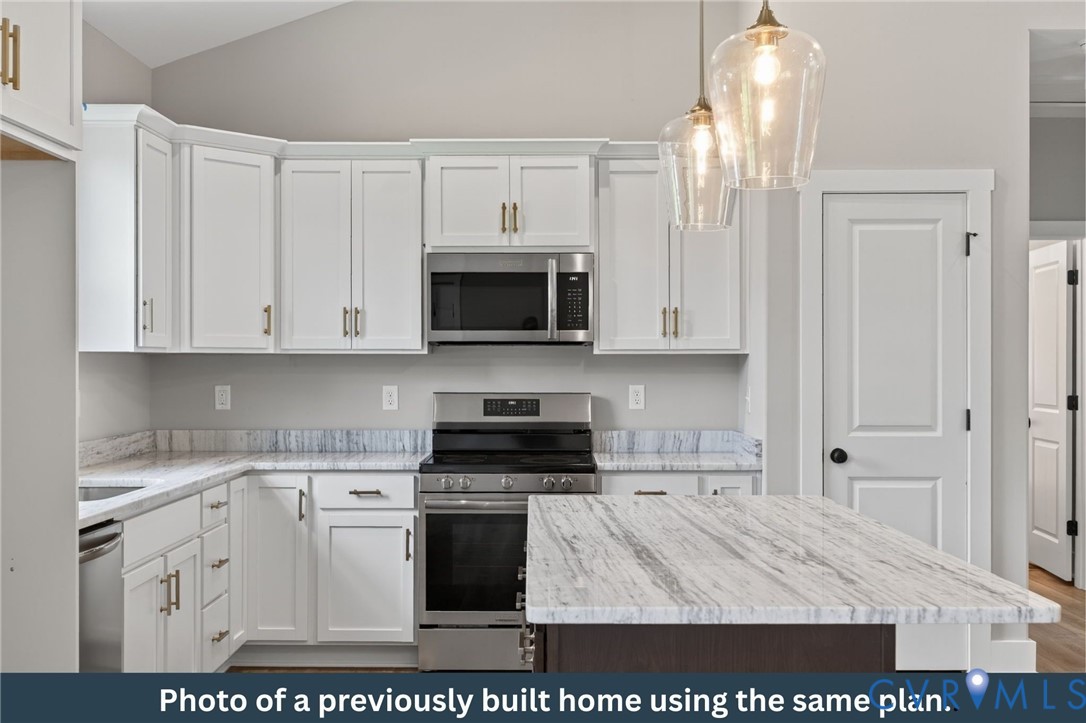 Tbd Lot E Briery Way Road Farmville, VA 23901 - Photo 4 of 13 Island, Pendant & Recessed Lighting, SS Appliances