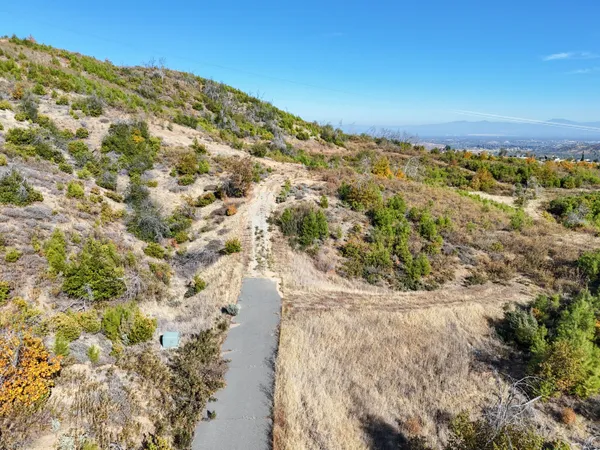 $2,500,000 | Mule Mountain Parkway, Redding, CA 96001