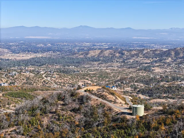 $2,500,000 | Mule Mountain Parkway, Redding, CA 96001