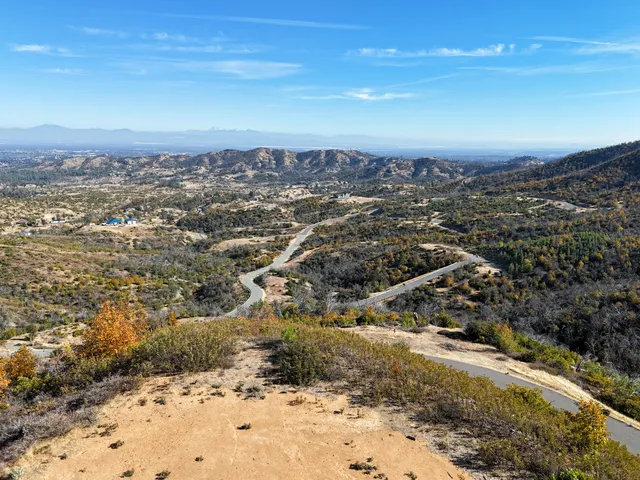 $2,500,000 | Mule Mountain Parkway, Redding, CA 96001