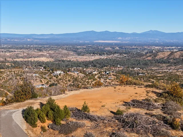$2,500,000 | Mule Mountain Parkway, Redding, CA 96001