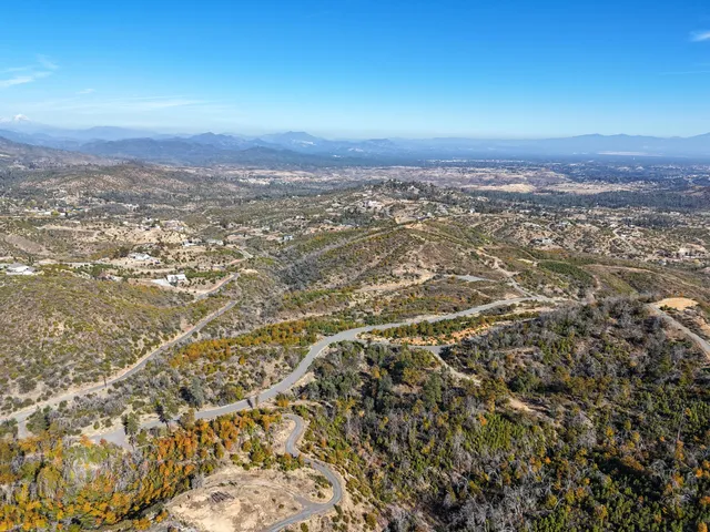 $2,500,000 | Mule Mountain Parkway, Redding, CA 96001