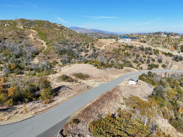 $2,500,000 | Mule Mountain Parkway, Redding, CA 96001