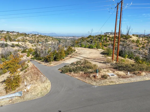 $2,500,000 | Mule Mountain Parkway, Redding, CA 96001