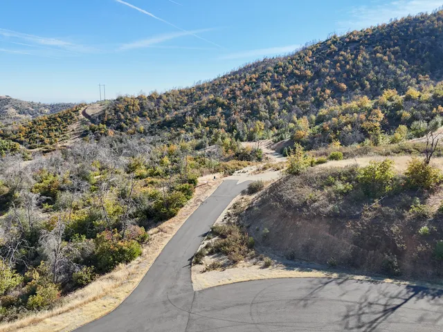 $2,500,000 | Mule Mountain Parkway, Redding, CA 96001