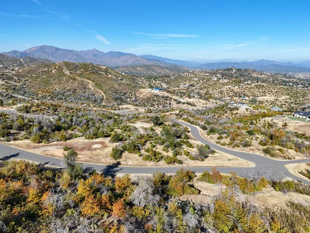 $2,500,000 | Mule Mountain Parkway, Redding, CA 96001