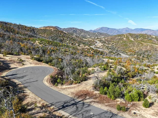 $2,500,000 | Mule Mountain Parkway, Redding, CA 96001