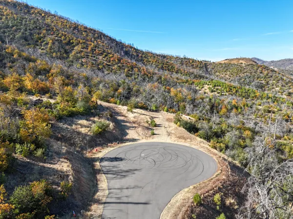 $2,500,000 | Mule Mountain Parkway, Redding, CA 96001