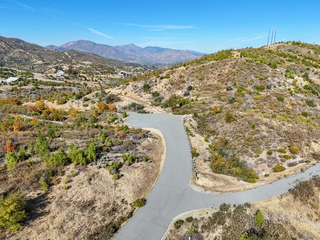 $2,500,000 | Mule Mountain Parkway, Redding, CA 96001