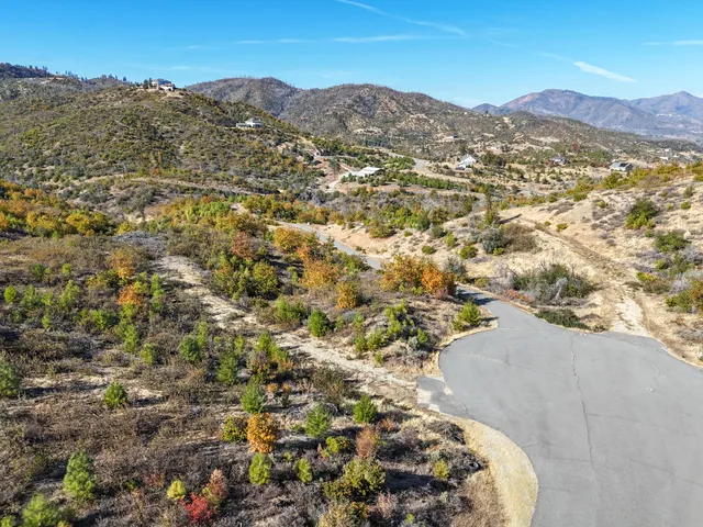 $2,500,000 | Mule Mountain Parkway, Redding, CA 96001