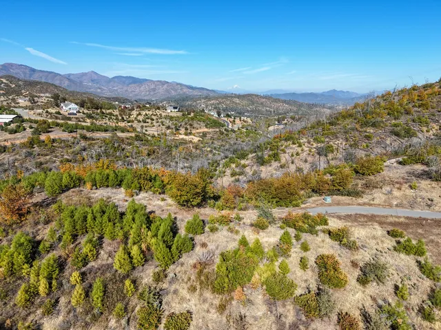 $2,500,000 | Mule Mountain Parkway, Redding, CA 96001