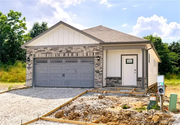 $295,900 | 3040 Grace Marie Way, New Albany, IN 47150