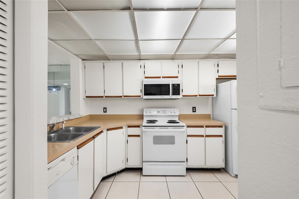 2111 Honour Road, Unit 2111 Orlando, FL 32839 - Photo 6 of 16
