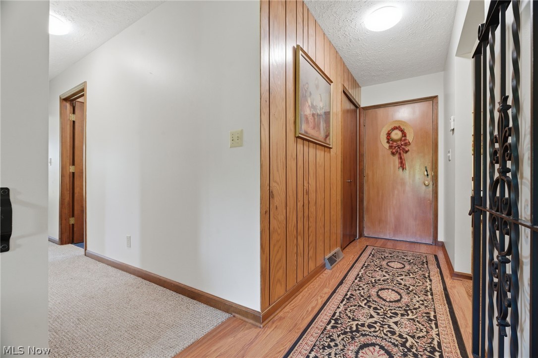 4150 Laubert Road Atwater, OH 44201 - Photo 7 of 42