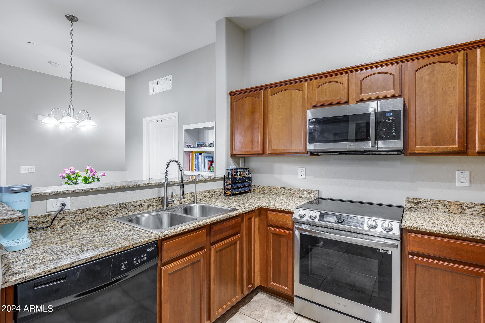 2725 East Mine Creek Road, Unit 2162 Phoenix, AZ 85024 - Photo 17 of 33