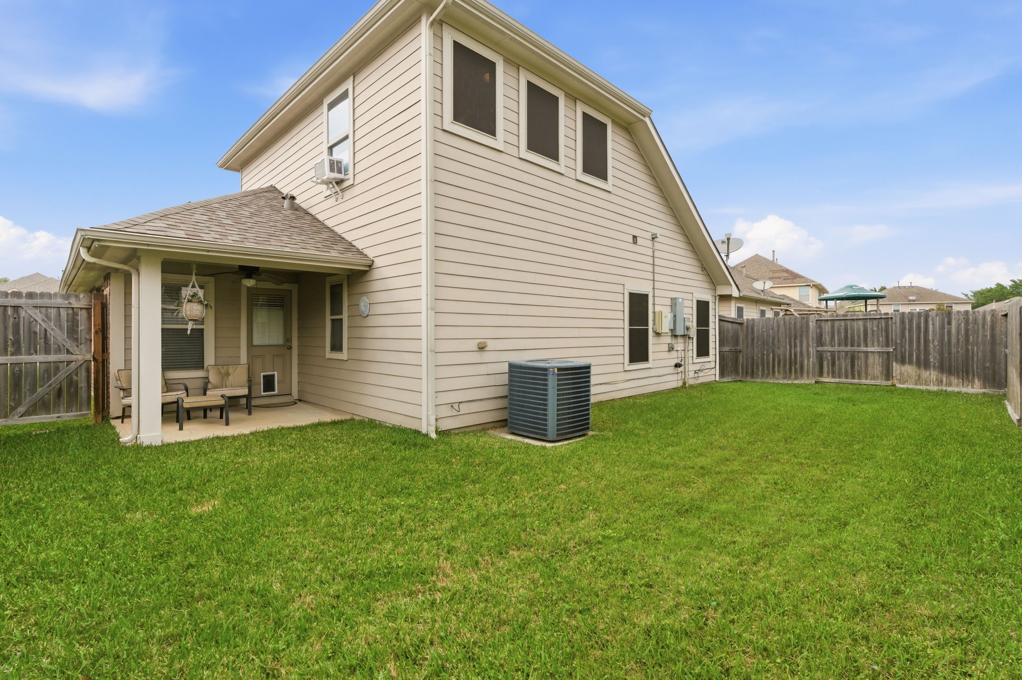 21822 Mount Hunt Drive Spring, TX 77388 - Photo 26 of 27 Cozy Outdoor R & R Area!