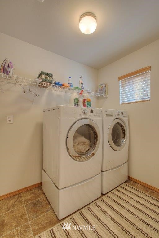 9440 Northeast 173rd Place Bothell, WA 98011 - Photo 17 of 21 Gallery Image 17