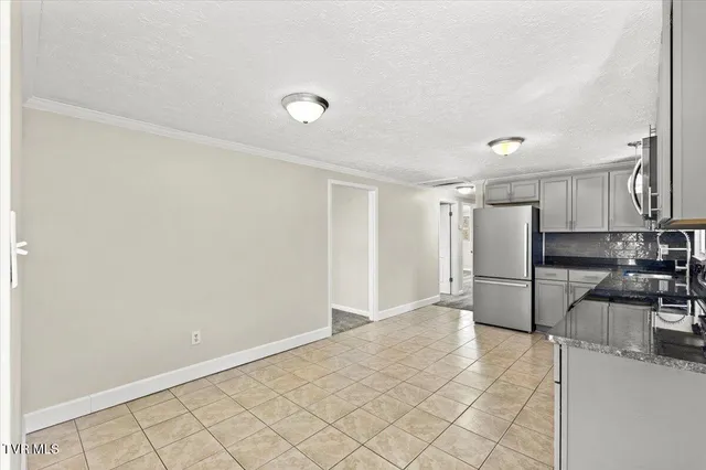 $299,000 | 212 Highland Circle, Bluff City, TN 37618