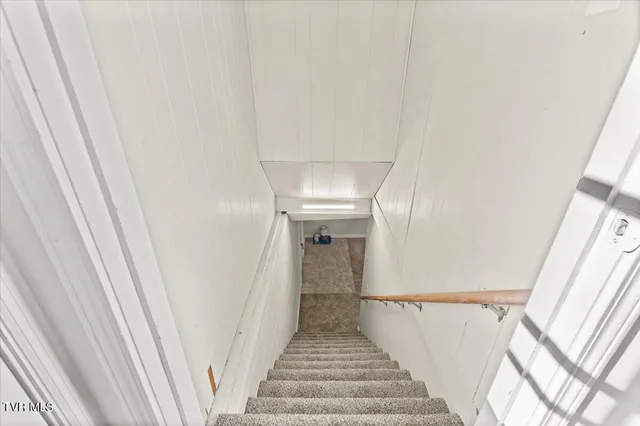 $299,000 | 212 Highland Circle, Bluff City, TN 37618