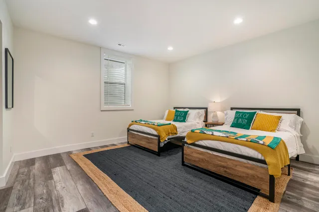 $1,200,000 | 922 North Hill Street, South Bend, IN 46617