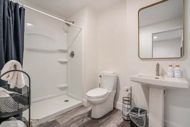 $1,200,000 | 922 North Hill Street, South Bend, IN 46617