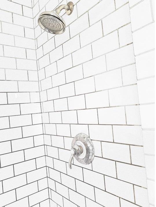 2821 Linden Road Aberdeen, NC 28315 - Photo 20 of 43 Large Shower Head