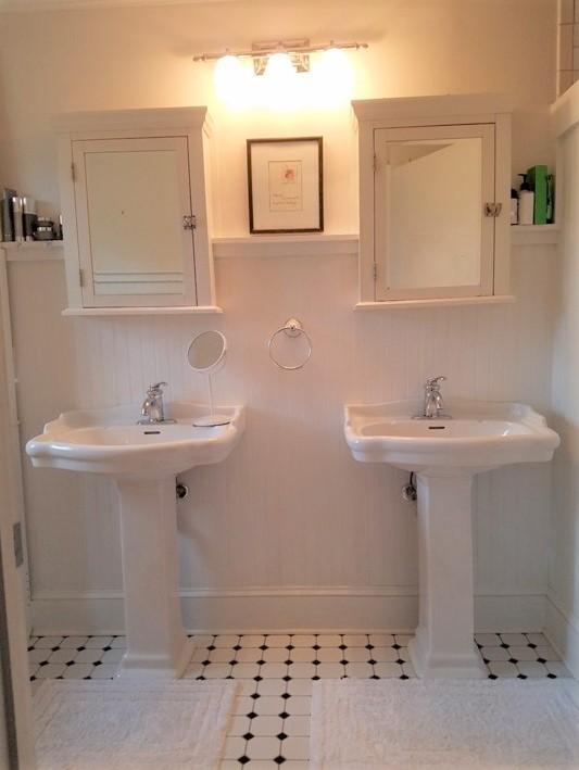 2821 Linden Road Aberdeen, NC 28315 - Photo 22 of 43 Double Sinks